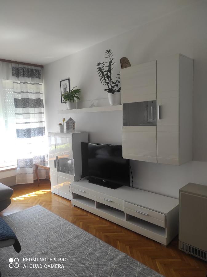 Apartman Seka Omiš Exterior foto